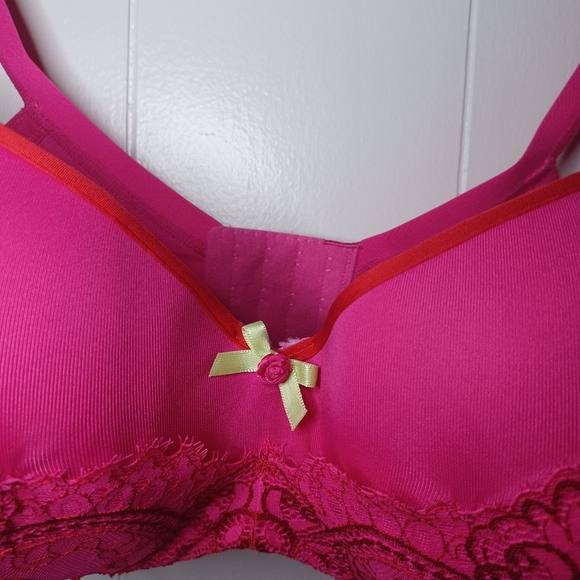 Cacique Pink and Red Lace Bra with Underwire Support - Picture 3 of 8